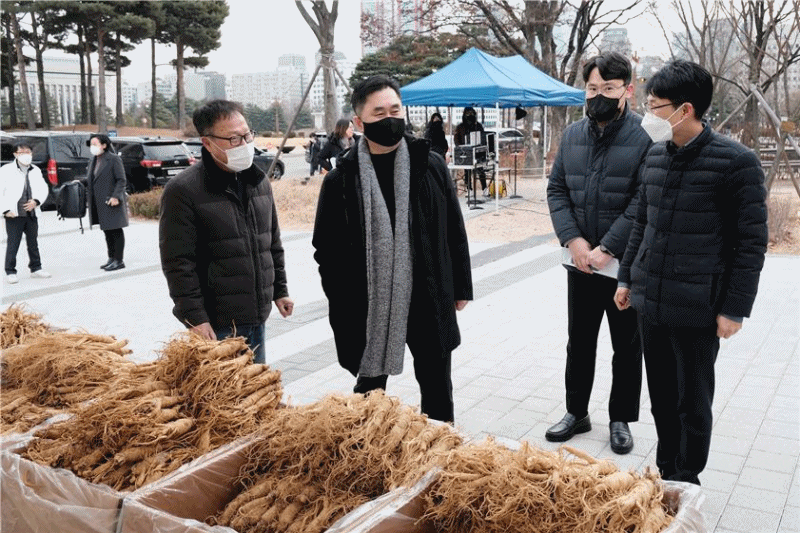 국회서 설 앞두고 ‘금산 인삼 및 농특산물 홍보·판매 행사’ 개최
